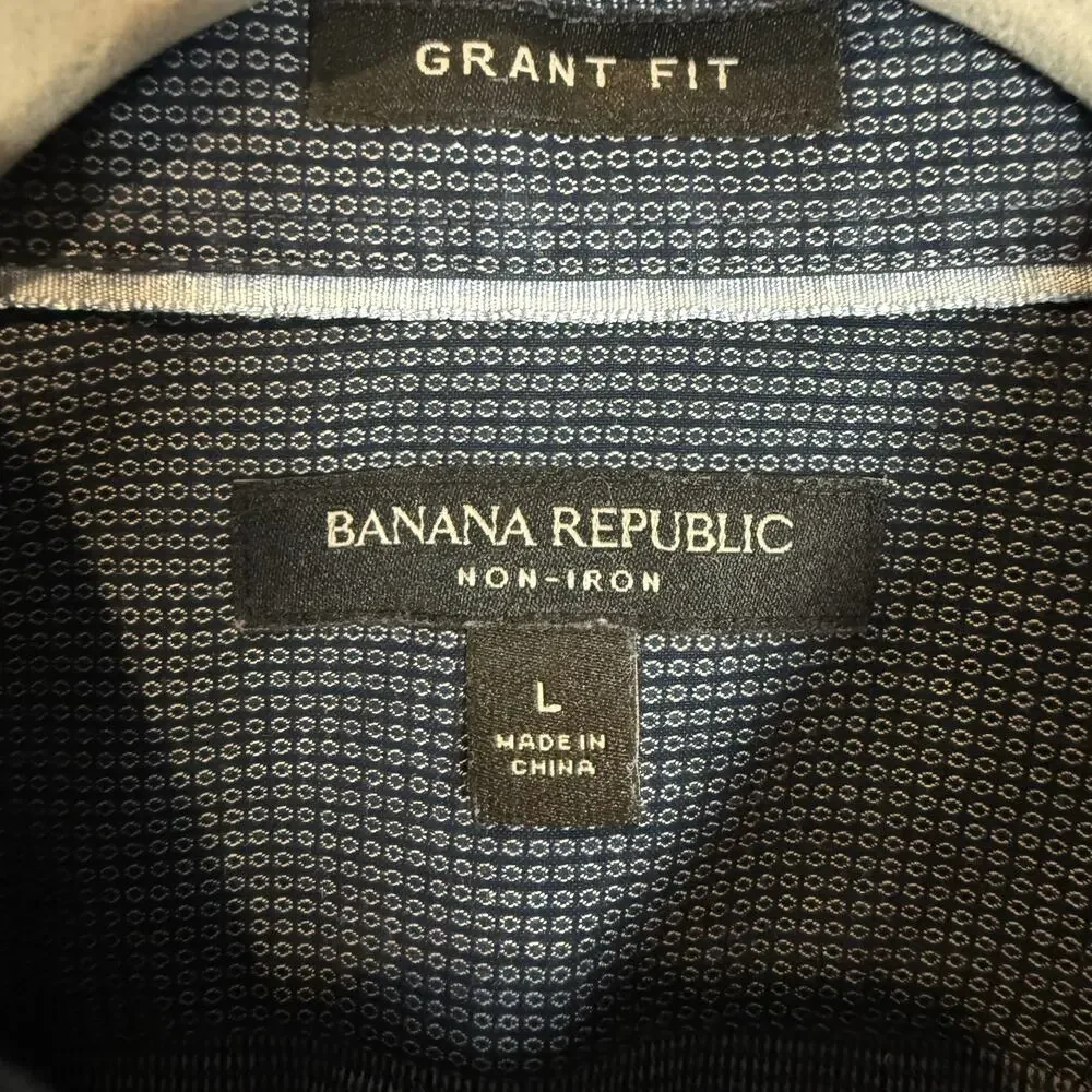 Banana Republic Shirt Men L Blue Small Dot Grant Fit Long‎ Sleeve Button-Up